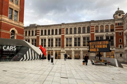 V&A 'Cars: Accelerating the Future'